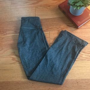 Lululemon Cropped Yoga Pants